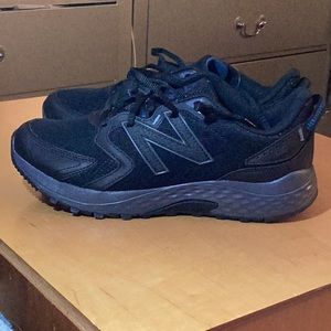 New Balance 410 V7 Men's Running Shoe Size 10 New